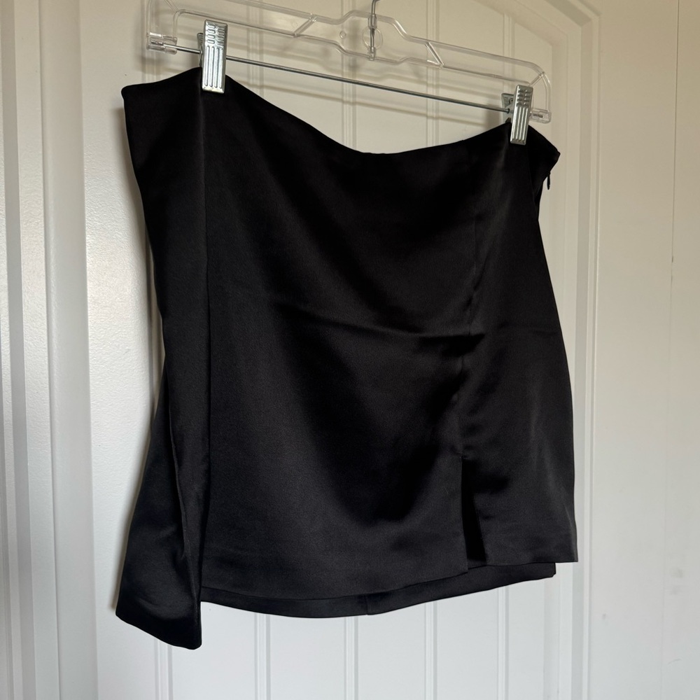 Wild fable satin mini skirt, sz M